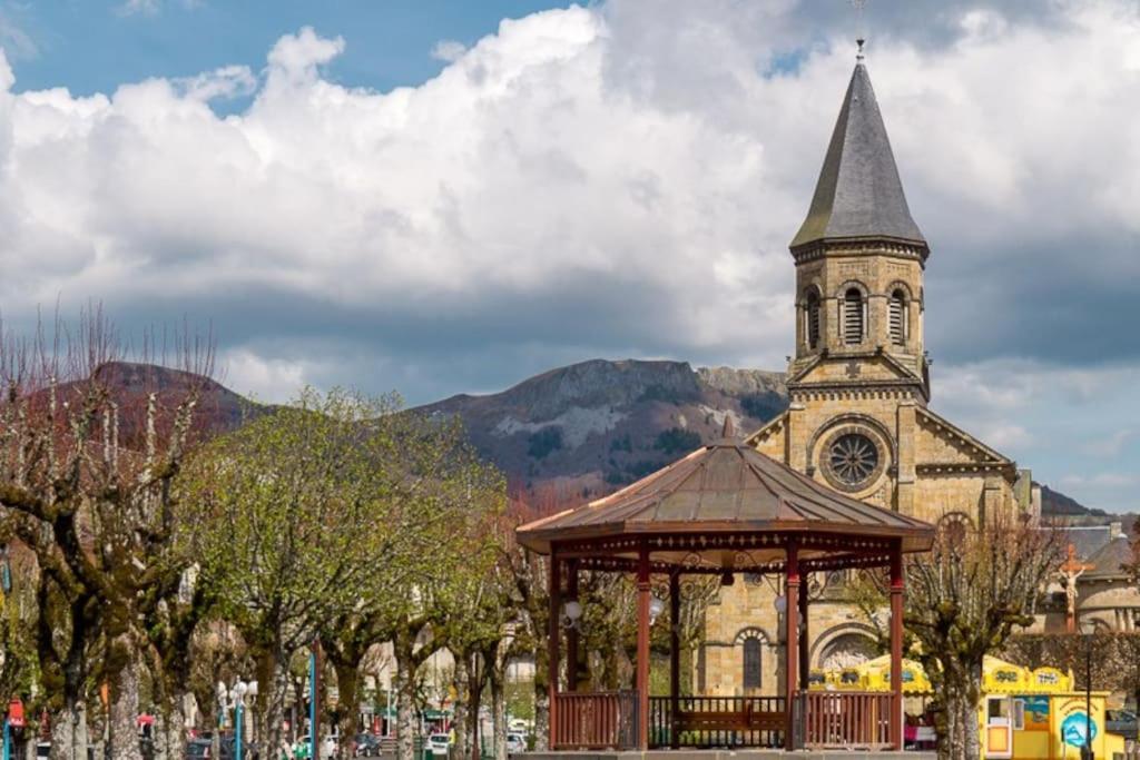 Appt Lumineux, Thermes Et Montagne La Bourboule Exterior foto